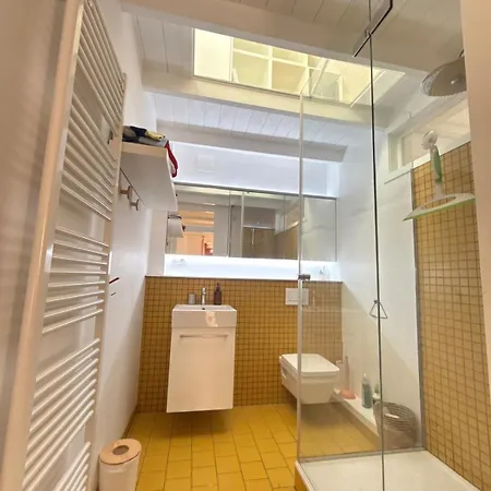 Historic Center Charming Duplex With Garage Appartement *