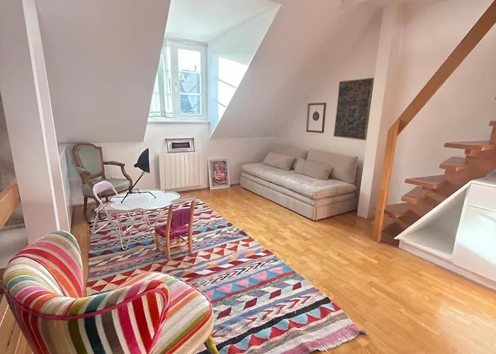 Historic Center Charming Duplex With Balcony